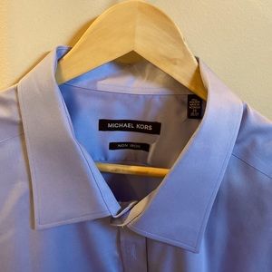 Michael Kors non-iron dress shirt in excellent condition
